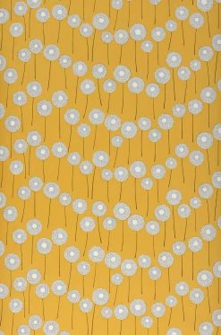 Tapete Meadow Ginstergelb -Wallpaper From The 70s Geschäft 690141 A Meadow 2880x1440