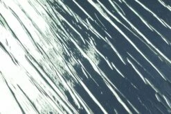 Tapete Crush Metallic 01 Hellgrün Glanz -Wallpaper From The 70s Geschäft 863251 B Crush Metallic 01 2880x1440