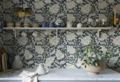 Tapete Bellis Graublau -Wallpaper From The 70s Geschäft Bellis B 485171 2880x1440