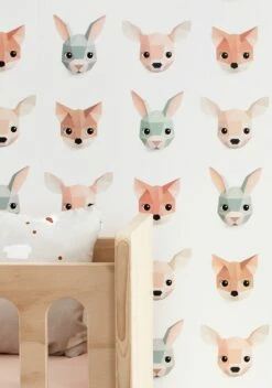 Tapete Forest Animals Blassbraun