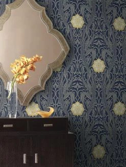 Tapete Gatsby Dunkelblau -Wallpaper From The 70s Geschäft Gatsby B 790401 2880x1440