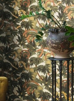 Tapete Jungle Snakes Olivgrün -Wallpaper From The 70s Geschäft Jungle Snakes B 625861 2880x1440