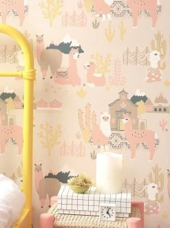 Tapete Lama Village Hellelfenbein -Wallpaper From The 70s Geschäft Lama Village A 389362 2880x1440