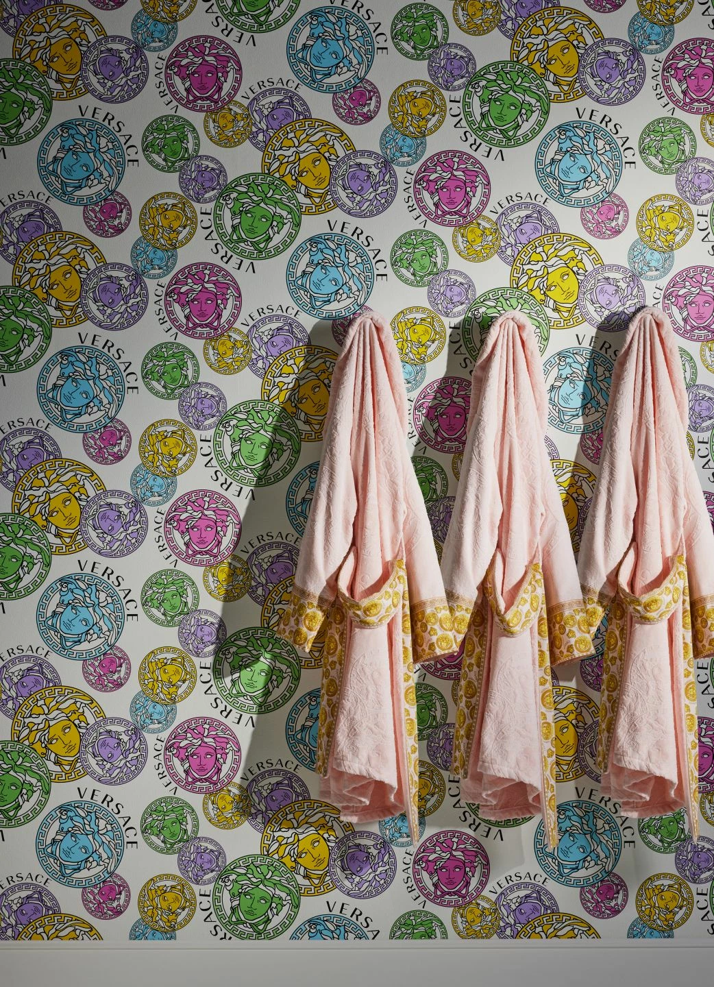 Versace Tapete Medusa Bunt 7 Versace Tapete Medusa Bunt – Bild 5