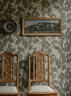 Tapete Oak Tree Tails Blassolivgrün -Wallpaper From The 70s Geschäft Oak Tree Tails C 975141 2880x1440