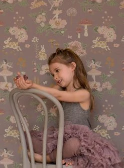 Tapete Old Garden Grauviolett -Wallpaper From The 70s Geschäft Old Garden B 389413 2880x1440