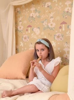 Tapete Old Garden Beige -Wallpaper From The 70s Geschäft Old Garden E 389411 2880x1440