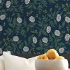Tapete Peonies Dunkelblau -Wallpaper From The 70s Geschäft Peonies A 790171 2880x1440