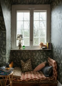 Tapete Snake Peek Moosgrau -Wallpaper From The 70s Geschäft Snake Peek E 341112 2880x1440