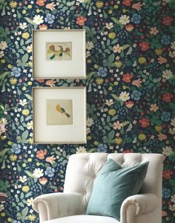 Tapete Strawberry Garden Stahlblau -Wallpaper From The 70s Geschäft Strawberry Garden B 790503 2880x1440