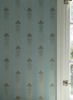 Tapete Valter Hellblau -Wallpaper From The 70s Geschäft Valter 783061 2880x1440